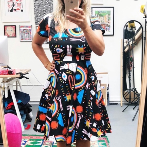 nooworks Dresses & Skirts - ISO NOOWORKS LORETTA MAGIC DRESS XL OR XXL